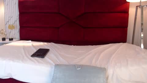 Sara online show from February 7, 2025, 10:41 pm