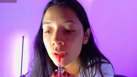 Sara online show from May 25, 2026, 2:12 pm