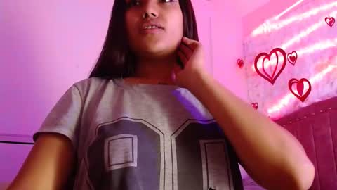 sarastonesx online show from February 21, 2025, 3:01 am