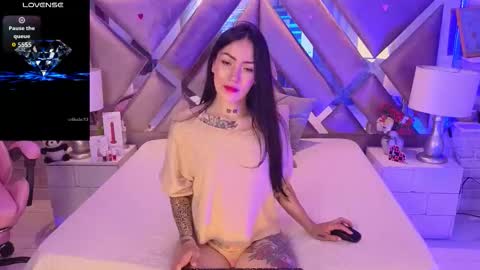 Snapshot of saratorresxx chatting on February 25, 2026, 3:32 pm Sara online show from February 25, 2026, 3:32 pm