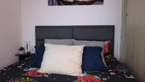 saratukkerr online show from February 9, 2025, 7:09 pm