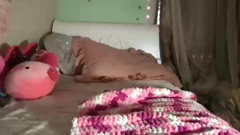 saraxcxo online show from October 9, 2025, 10:41 pm