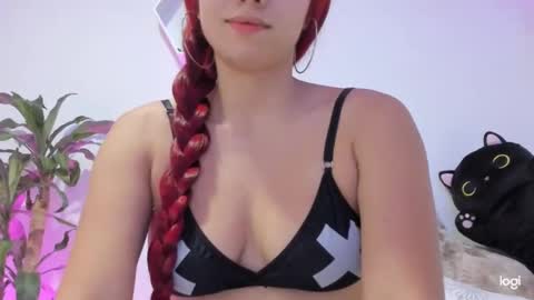 Snapshot of saray2312 chatting on January 8, 2025, 11:30 pm Saray online show from January 8, 2025, 11:30 pm