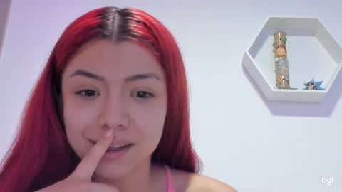 Snapshot of saray2312 chatting on February 2, 2025, 3:43 am Saray online show from February 2, 2025, 3:43 am