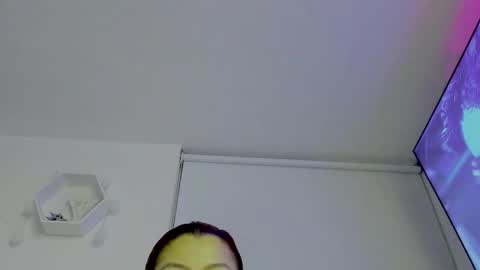 Snapshot of saray2312 chatting on September 19, 2025, 11:38 pm Saray online show from September 19, 2025, 11:38 pm