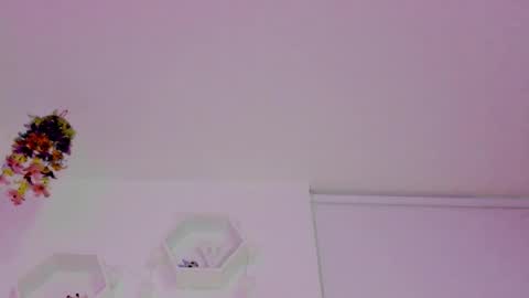 Snapshot of saray2312 chatting on October 15, 2025, 11:16 pm Saray online show from October 15, 2025, 11:16 pm