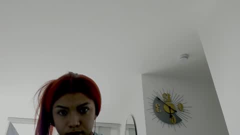 Snapshot of saray2312 chatting on October 20, 2025, 8:20 pm Saray online show from October 20, 2025, 8:20 pm