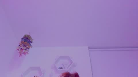 Snapshot of saray2312 chatting on October 24, 2025, 11:23 pm Saray online show from October 24, 2025, 11:23 pm