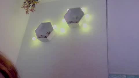 Snapshot of saray2312 chatting on November 18, 2025, 4:17 am Saray online show from November 18, 2025, 4:17 am