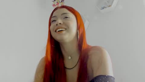 Snapshot of saray2312 chatting on December 15, 2025, 7:18 pm Saray online show from December 15, 2025, 7:18 pm