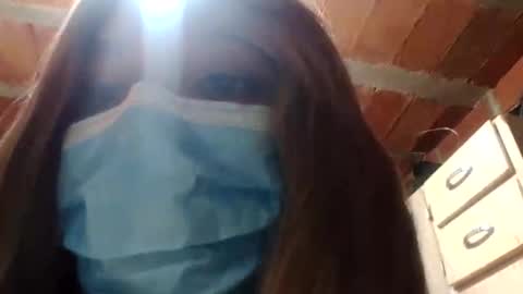 saray_mixx online show from October 28, 2025, 4:27 am