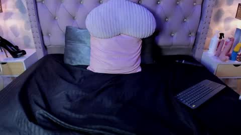 Snapshot of sarayjoness chatting on January 26, 2025, 3:58 pm Saray online show from January 26, 2025, 3:58 pm