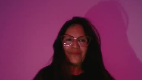 Sarenis online show from October 11, 2025, 2:33 am