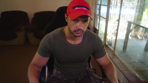 SargentSaltNPepa online show from November 29, 2025, 10:51 am