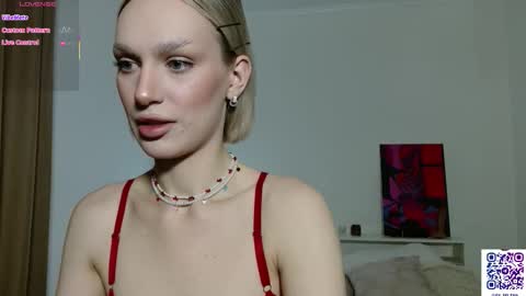 Your Selena 3 online show from February 8, 2026, 3:10 am