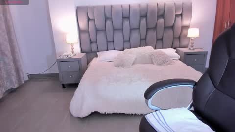  Saritaaa  online show from November 29, 2025, 9:45 am