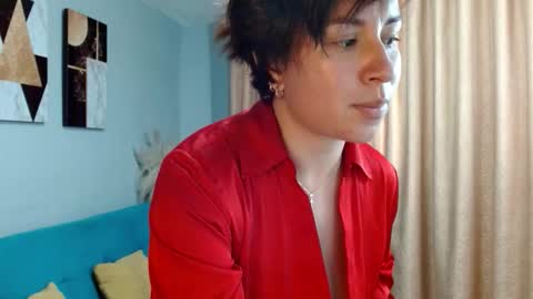 sarita_klein online show from February 2, 2026, 3:33 pm