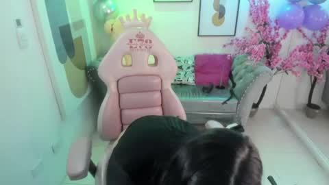 Sasha online show from April 15, 2026, 3:35 am