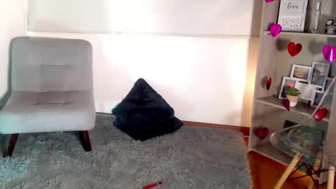 sasha_bowei online show from May 20, 2026, 3:02 am