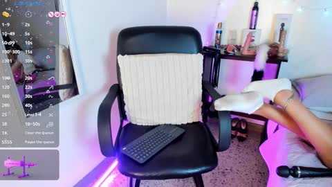 Sasha Brattz online show from January 9, 2026, 2:14 am