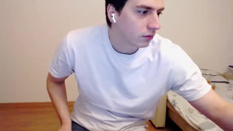 sasha_calvin online show from February 3, 2025, 7:31 pm