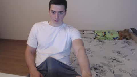 sasha_calvin online show from September 14, 2025, 5:17 am