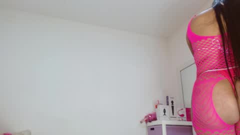 Snapshot of sasha_creamy chatting on April 9, 2026, 4:34 am Sasha Creamy online show from April 9, 2026, 4:34 am