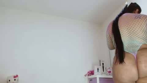 Snapshot of sasha_creamy chatting on May 16, 2026, 4:42 am Sasha Creamy online show from May 16, 2026, 4:42 am