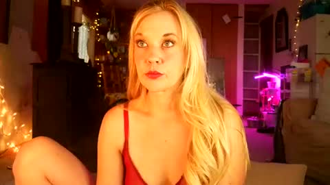 sasha_love__ online show from August 1, 2026, 10:08 pm