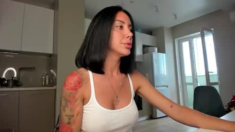 Snapshot of sasha_moon77 chatting on June 25, 2026, 9:03 am Sasha online show from June 25, 2026, 9:03 am