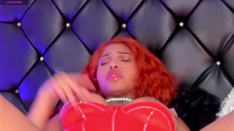 Snapshot of sasha_ross_ chatting on December 21, 2024, 3:14 am Sasha online show from December 21, 2024, 3:14 am