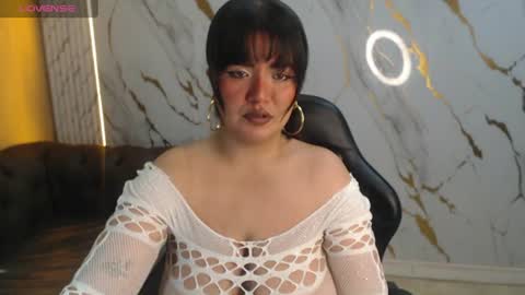 Snapshot of sasha_tf chatting on June 14, 2026, 12:51 pm Sasha online show from June 14, 2026, 12:51 pm