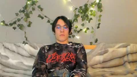 Snapshot of sasha_vesmus chatting on May 16, 2026, 10:36 am Sasha Vesmus online show from May 16, 2026, 10:36 am