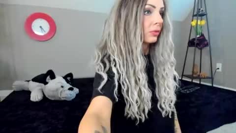 Snapshot of sashabarbieshow chatting on March 1, 2025, 10:21 pm Sasha online show from March 1, 2025, 10:21 pm