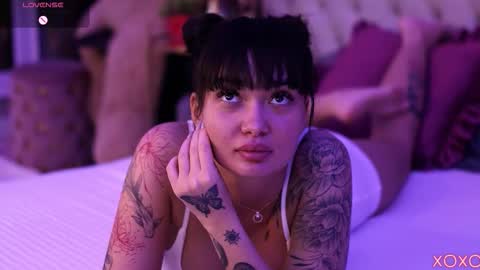 Dennise online show from October 28, 2025, 9:28 pm