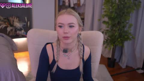 sashalore online show from April 5, 2026, 2:42 am