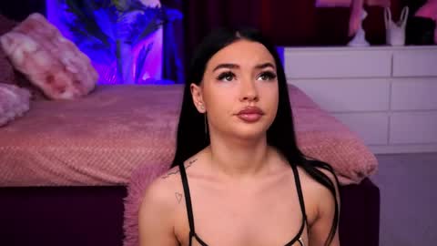 Sasha online show from April 18, 2026, 5:22 am