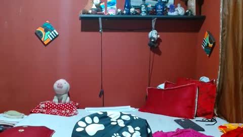 S A S H A R O S E online show from April 20, 2026, 11:57 am