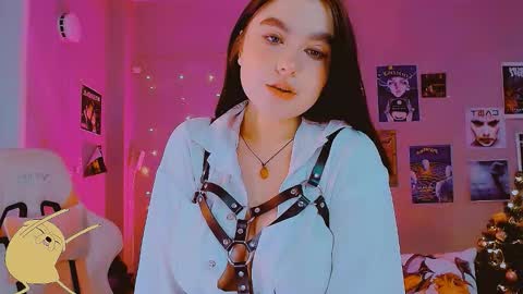 Sashasoy online show from March 3, 2026, 3:23 am