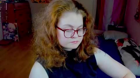 Snapshot of sashy_way chatting on July 21, 2026, 9:17 pm .Alexandra online show from July 21, 2026, 9:17 pm