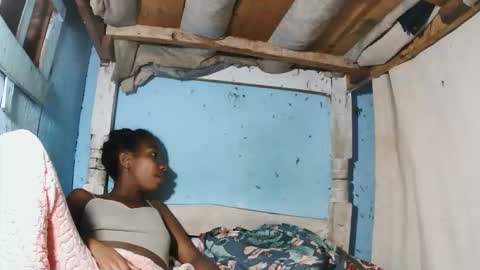 sasivia08 online show from April 12, 2026, 9:14 am