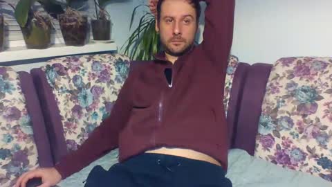 Snapshot of sasko877 chatting on December 25, 2024, 9:11 pm sasko877 online show from December 25, 2024, 9:11 pm