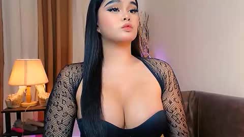 Snapshot of sassa_lilly chatting on September 17, 2025, 9:49 pm sassa_lilly online show from September 17, 2025, 9:49 pm
