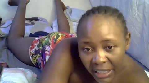 sassy_bella online show from December 5, 2025, 2:09 am