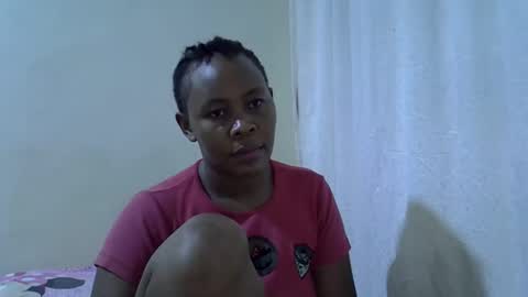 Snapshot of sassy_bella chatting on April 1, 2026, 5:43 pm sassy_bella online show from April 1, 2026, 5:43 pm