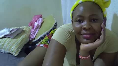 Snapshot of sassy_bella chatting on May 24, 2026, 3:33 am sassy_bella online show from May 24, 2026, 3:33 am