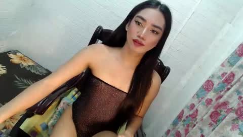 Snapshot of sassy_keylla chatting on September 20, 2025, 9:49 pm KEYLLA online show from September 20, 2025, 9:49 pm