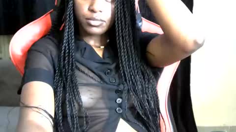 Snapshot of sassy_lyne chatting on May 11, 2026, 7:58 am sassy_lyne online show from May 11, 2026, 7:58 am
