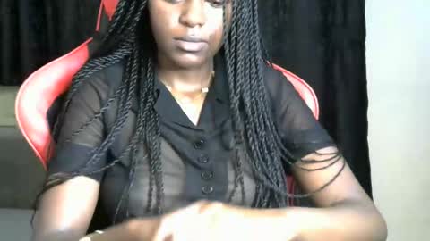 Snapshot of sassy_lyne chatting on May 12, 2026, 10:23 am sassy_lyne online show from May 12, 2026, 10:23 am