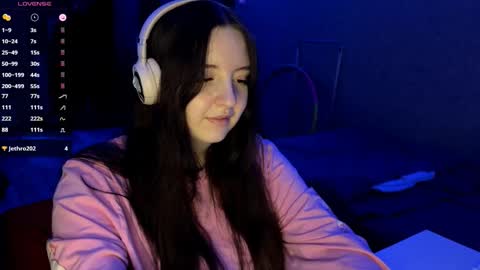 Snapshot of sassy_touch_heat_x3 chatting on November 18, 2025, 6:34 pm Marmulka or Mary online show from November 18, 2025, 6:34 pm